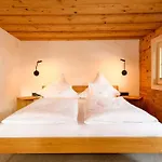 Breitachhus 3*