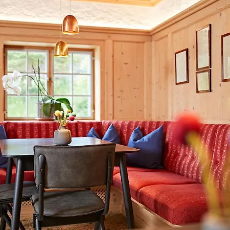 Breitachhus Szálloda