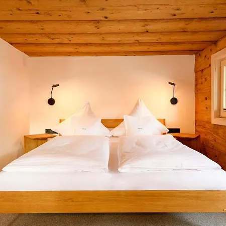 Breitachhus 3*